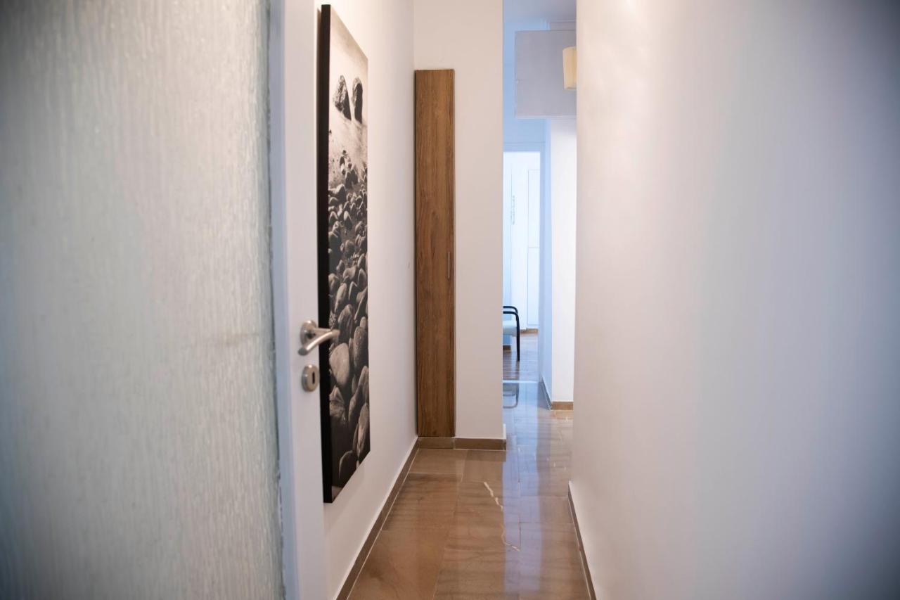 Konstantinos Stylish Brand New Apt In The Heart Of Athens Exterior photo